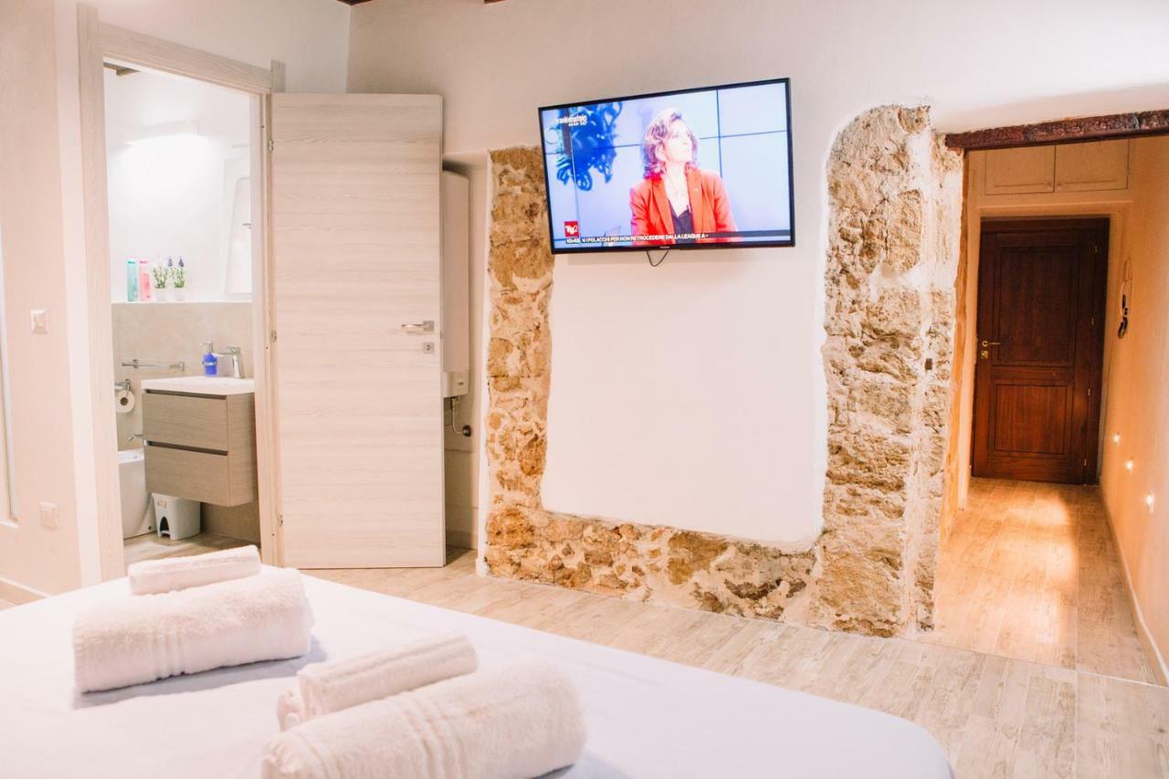 Apartment In The Heart Of The City Alghero Eksteriør billede